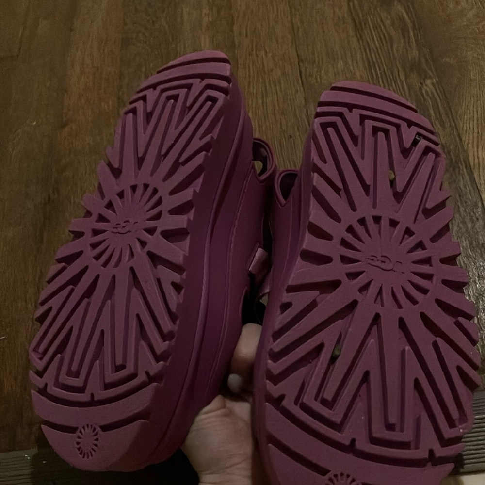UGG Pink Platform Sandals with Sporty Straps - Picture 3 of 4